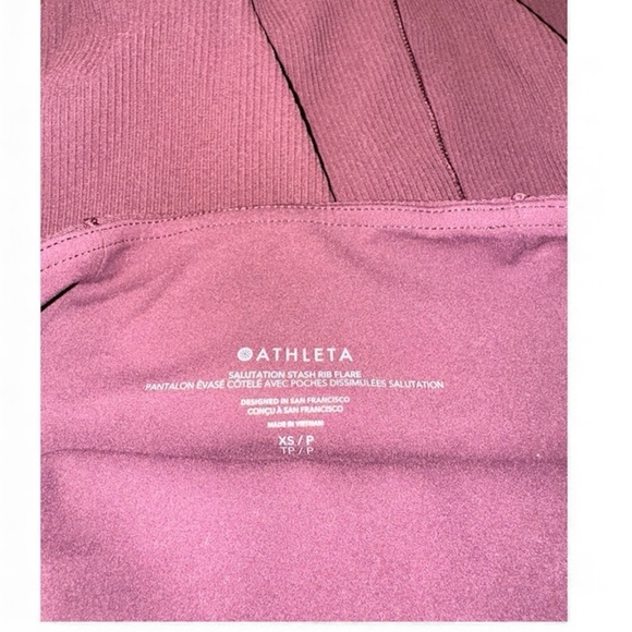 NWOT Athleta Solution Stash Ribbed Flare Pant - Size XS - Picture 3 of 5